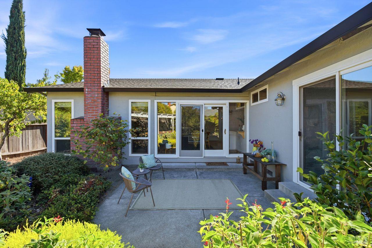 4248 Leafwood Circle E Santa Rosa CA 95405