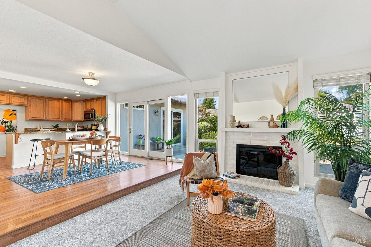 4248 Leafwood Circle E Santa Rosa CA 95405
