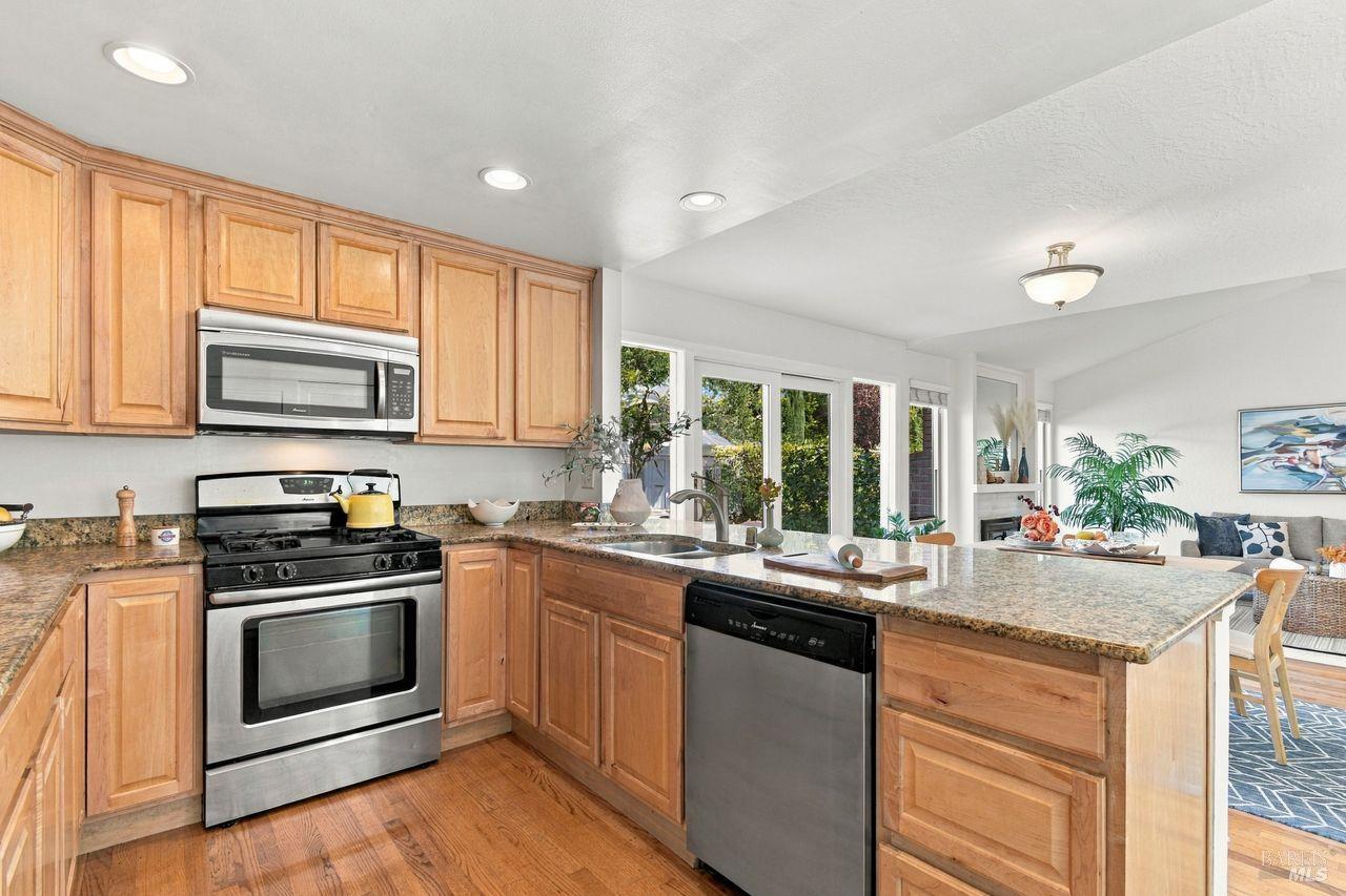 4248 Leafwood Circle E Santa Rosa CA 95405