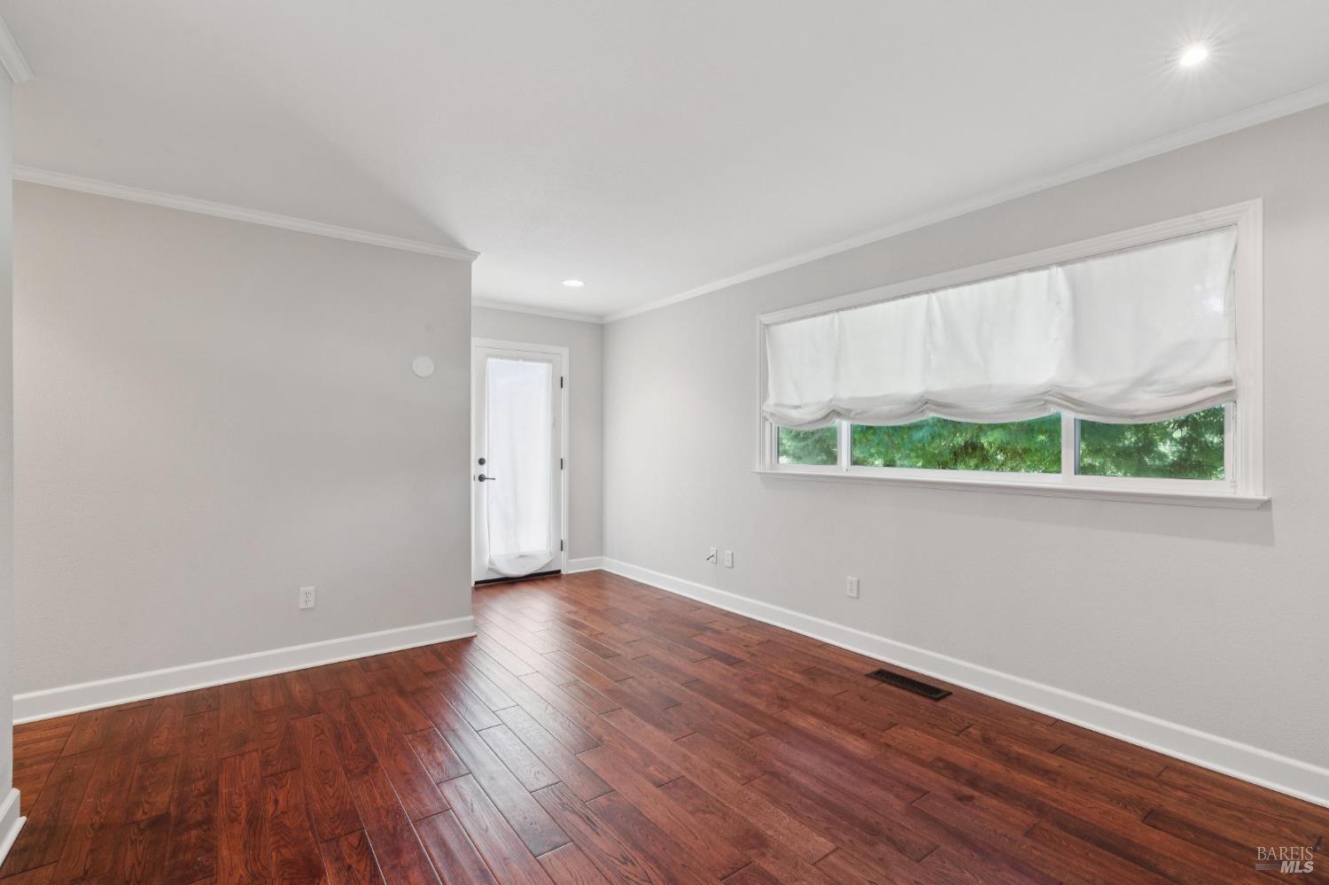 1296 Orchard Street Healdsburg CA 95448