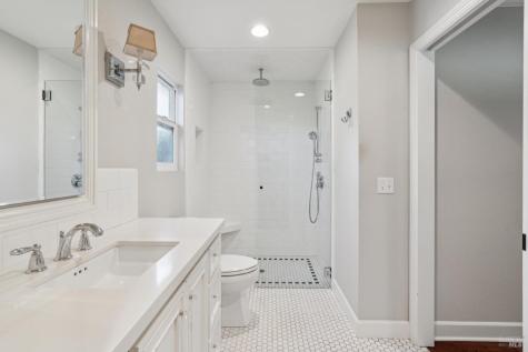 1296 Orchard Street Healdsburg CA 95448
