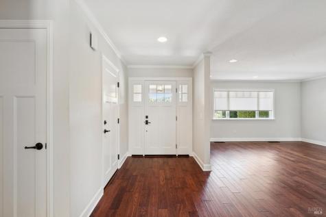 1296 Orchard Street Healdsburg CA 95448