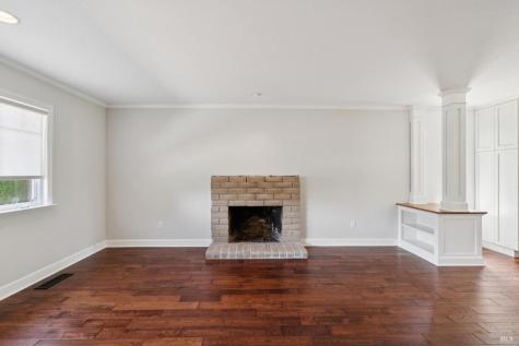 1296 Orchard Street Healdsburg CA 95448