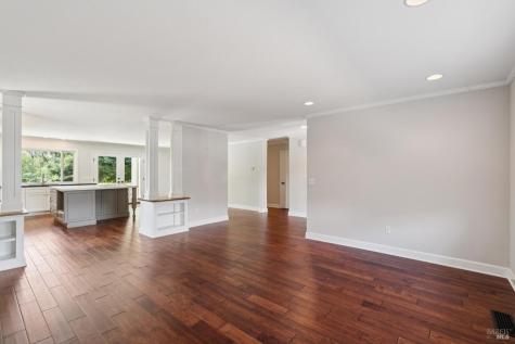 1296 Orchard Street Healdsburg CA 95448