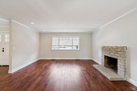 1296 Orchard Street Healdsburg CA 95448