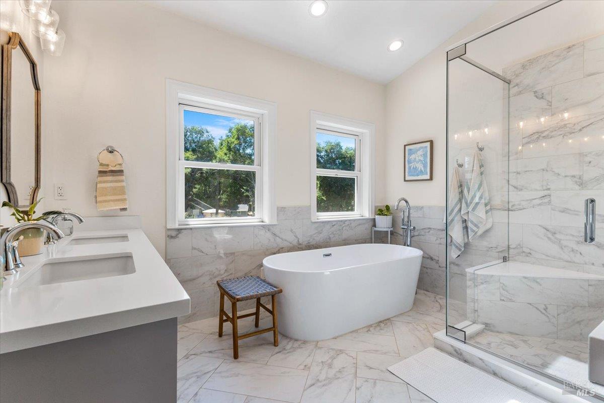 2460 Pleasant Hill Road Sebastopol CA 95472