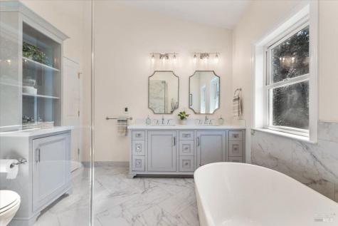 2460 Pleasant Hill Road Sebastopol CA 95472