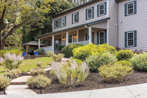 2460 Pleasant Hill Road Sebastopol CA 95472