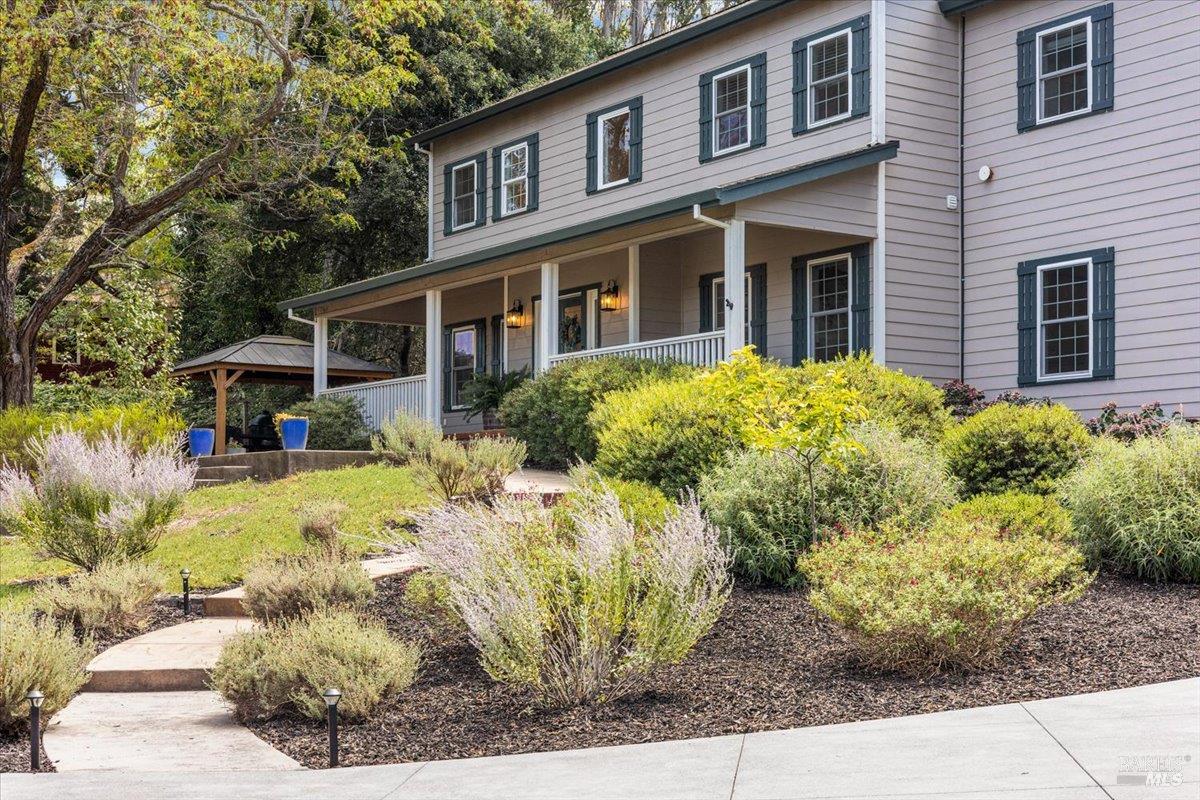 2460 Pleasant Hill Road Sebastopol CA 95472