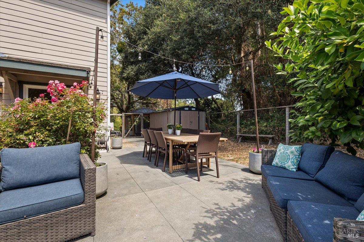 2460 Pleasant Hill Road Sebastopol CA 95472