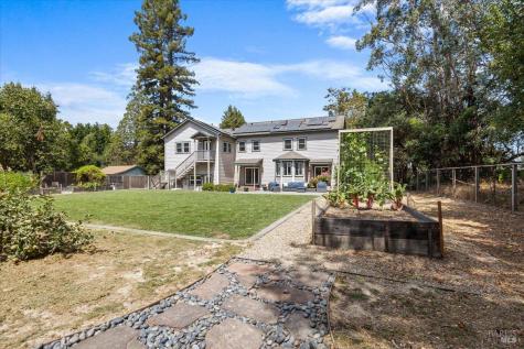 2460 Pleasant Hill Road Sebastopol CA 95472