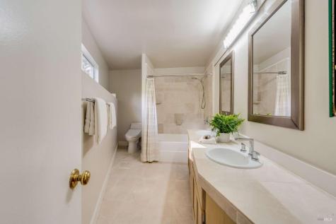 1820 Point San Pedro Road San Rafael CA 94901