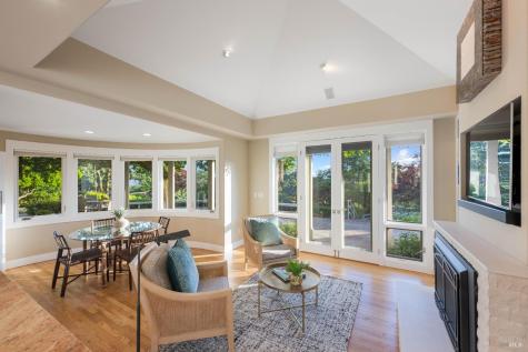 9730 Via Bella Vista Kenwood CA 95452