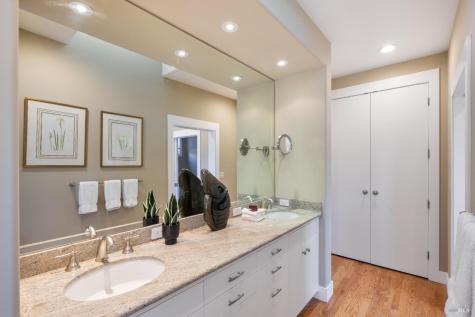 9730 Via Bella Vista Kenwood CA 95452