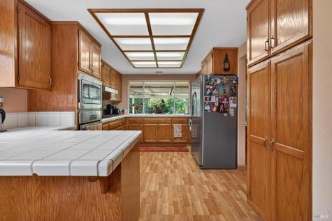 5992 Stone Bridge Road Santa Rosa CA 95409