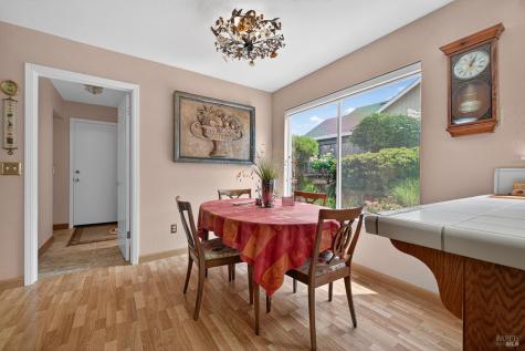 5992 Stone Bridge Road Santa Rosa CA 95409