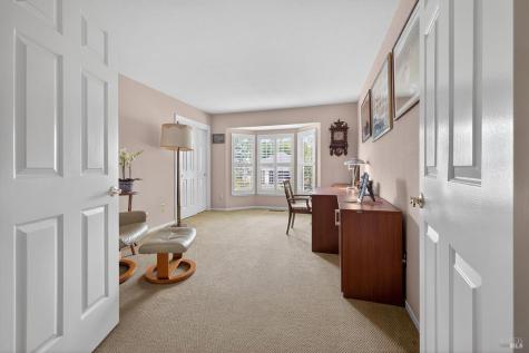 5992 Stone Bridge Road Santa Rosa CA 95409