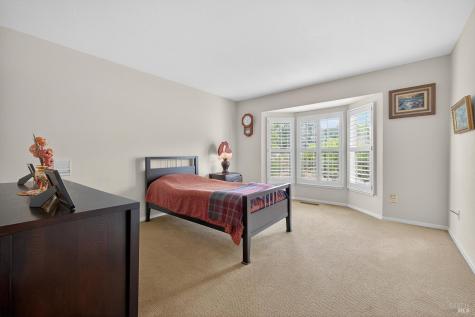 5992 Stone Bridge Road Santa Rosa CA 95409