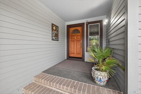 5992 Stone Bridge Road Santa Rosa CA 95409