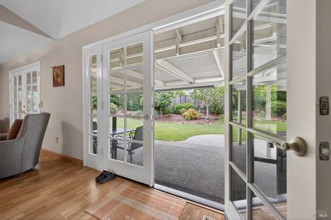 5992 Stone Bridge Road Santa Rosa CA 95409