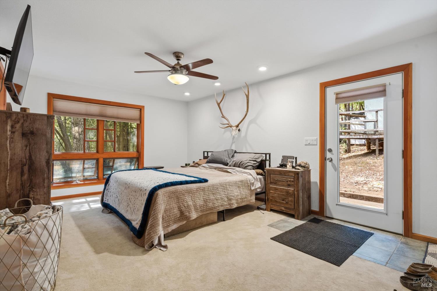 2430 Otter Lane Willits CA 95490