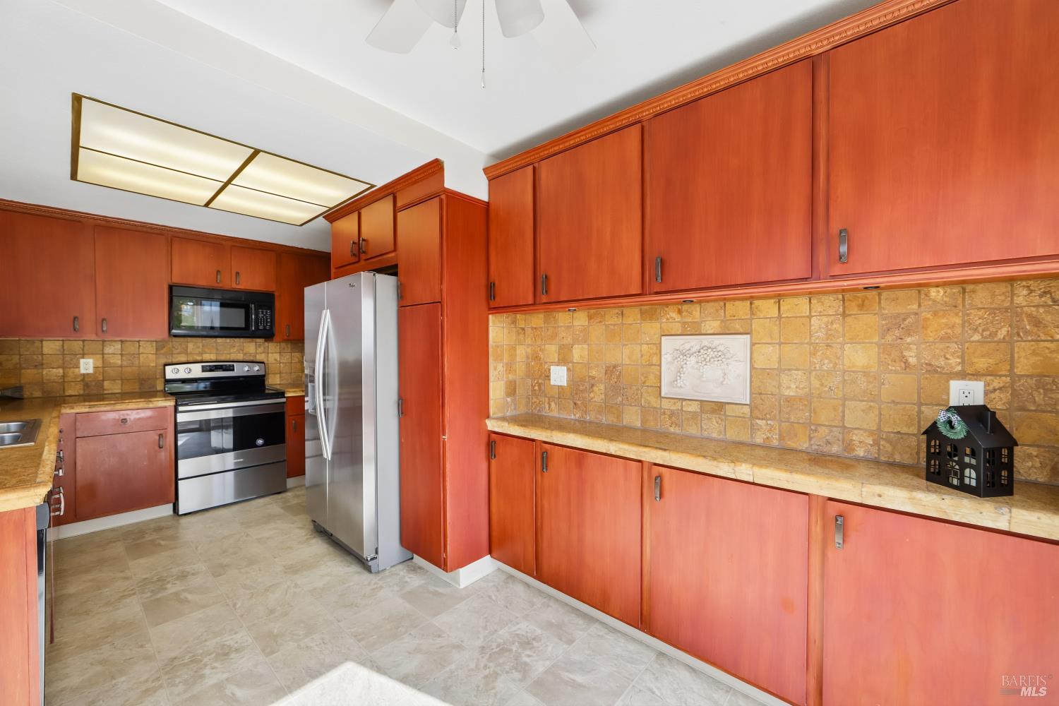 100 Phoenix Circle Vallejo CA 94589