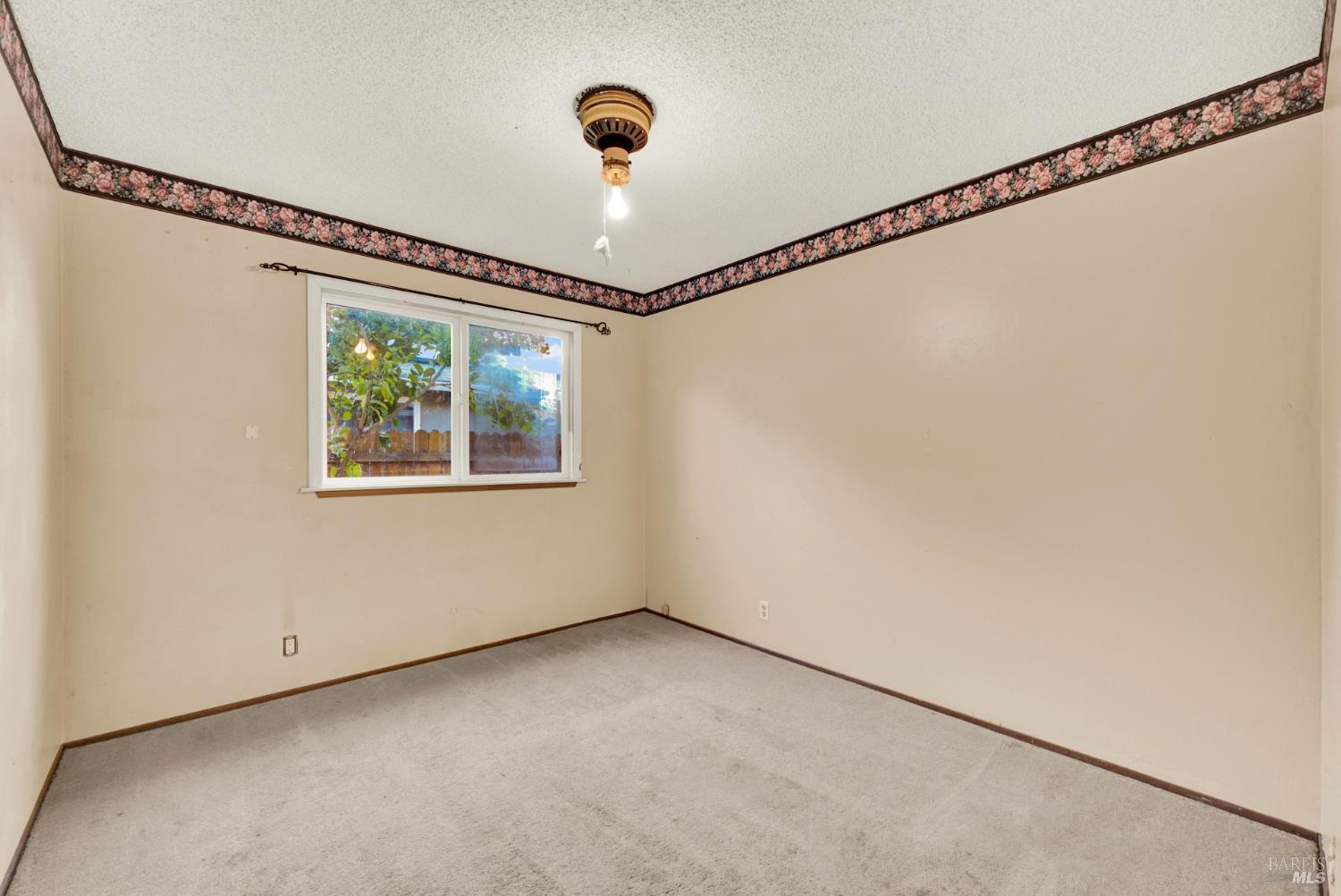 518 Crestview Drive Vacaville CA 95688