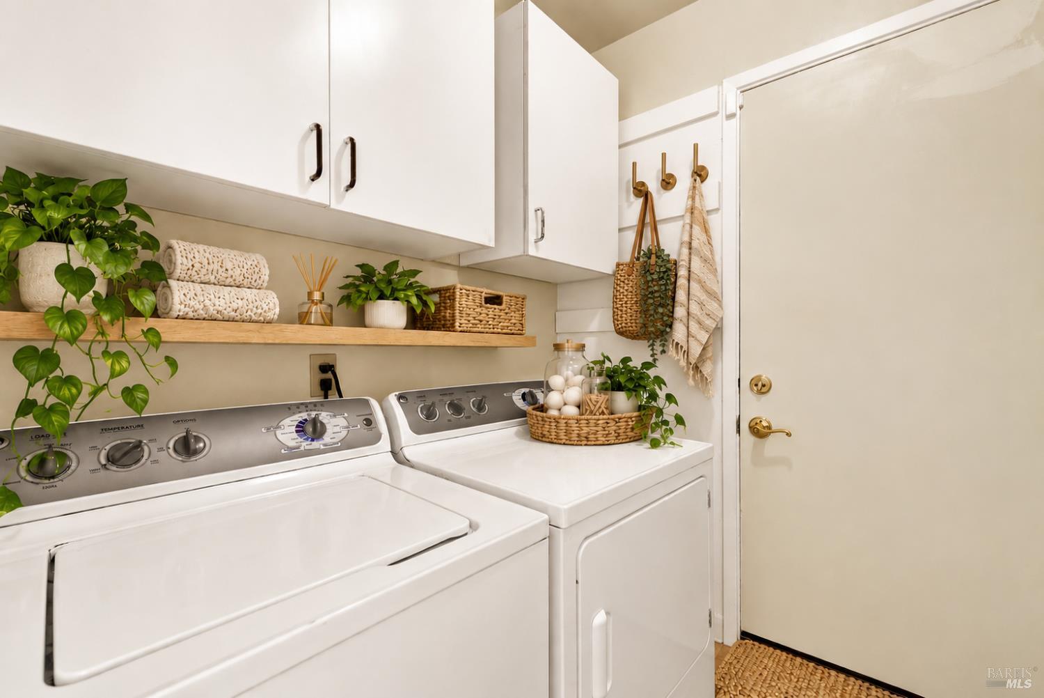 518 Crestview Drive Vacaville CA 95688