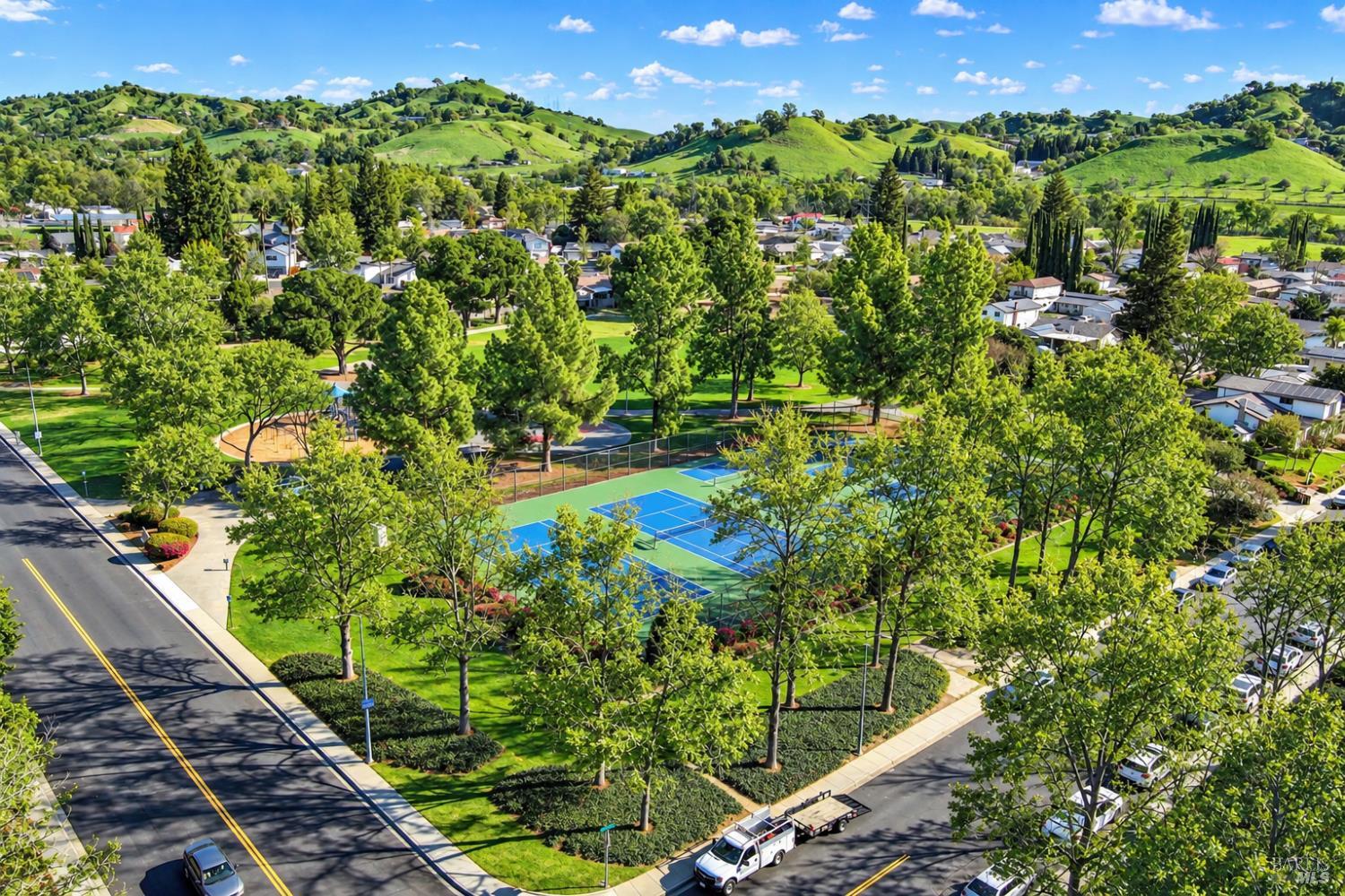 518 Crestview Drive Vacaville CA 95688