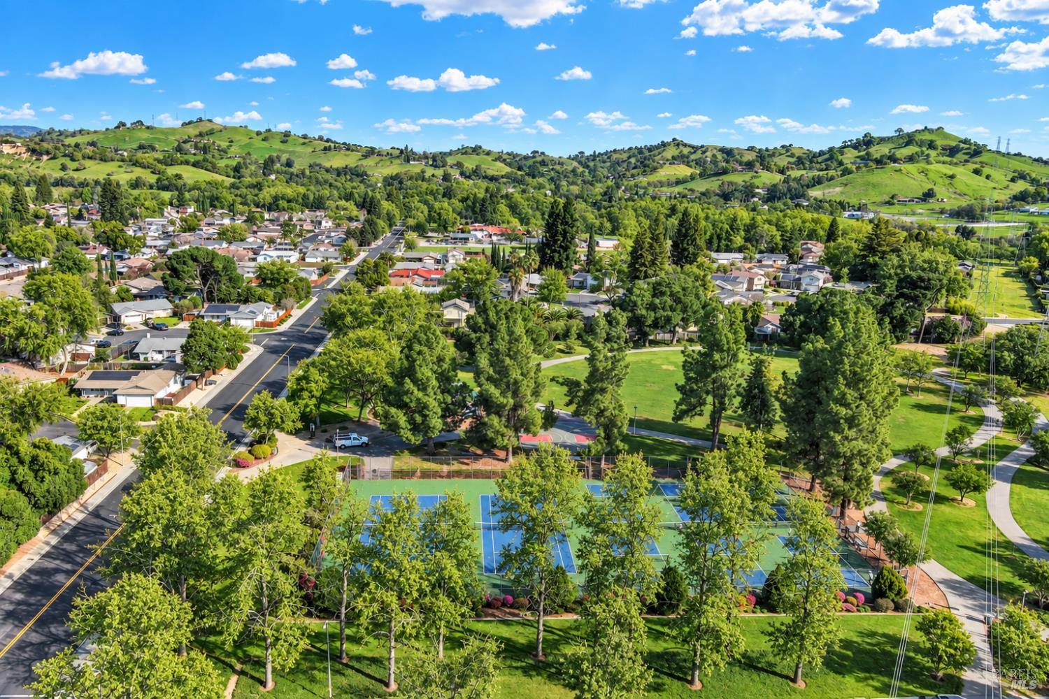 518 Crestview Drive Vacaville CA 95688