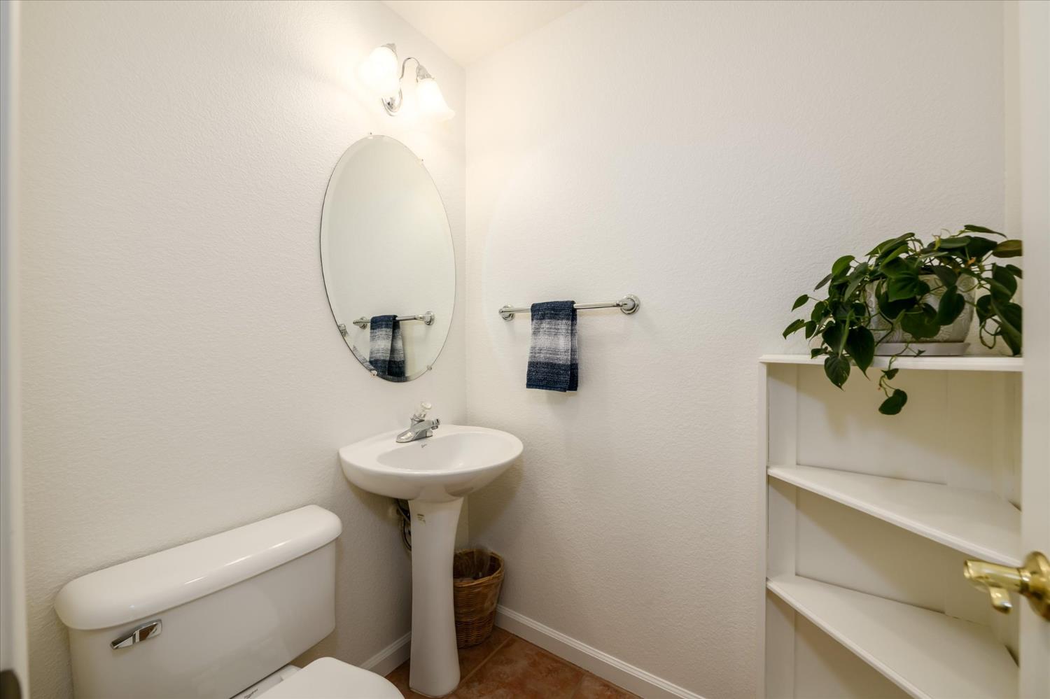 3167 San Nicolas Road West Sacramento CA 95691