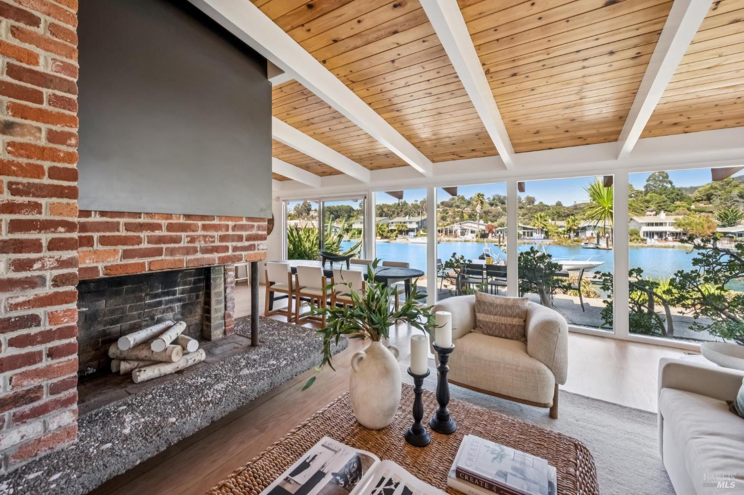 12 Amalfi Place San Rafael CA 94901