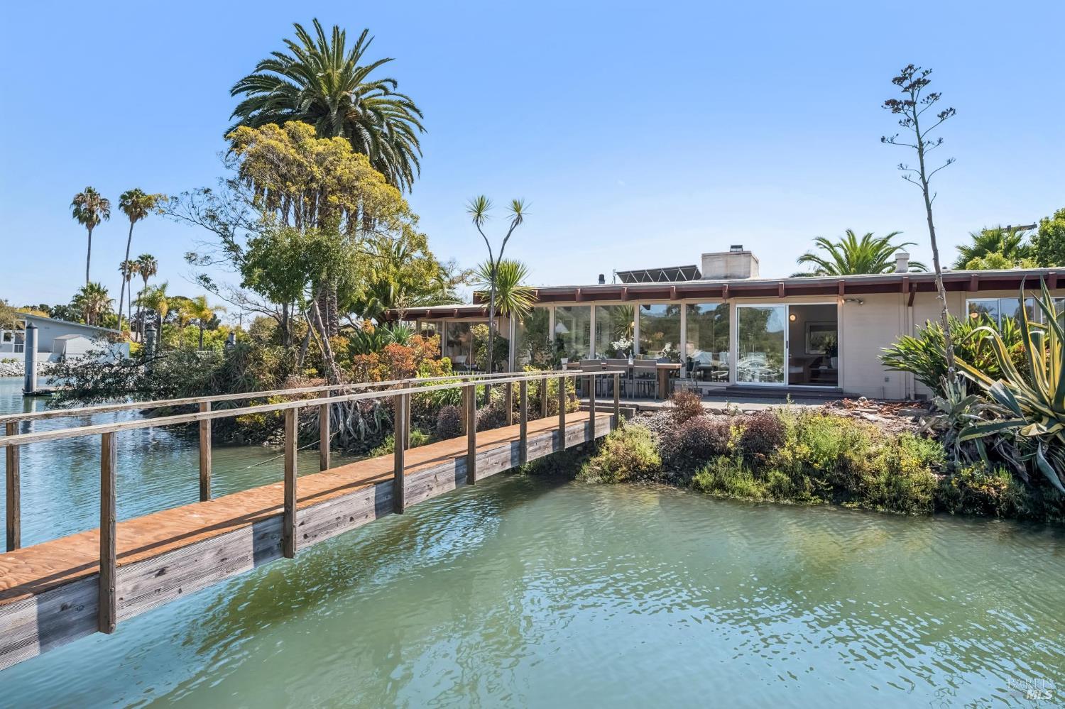 12 Amalfi Place San Rafael CA 94901