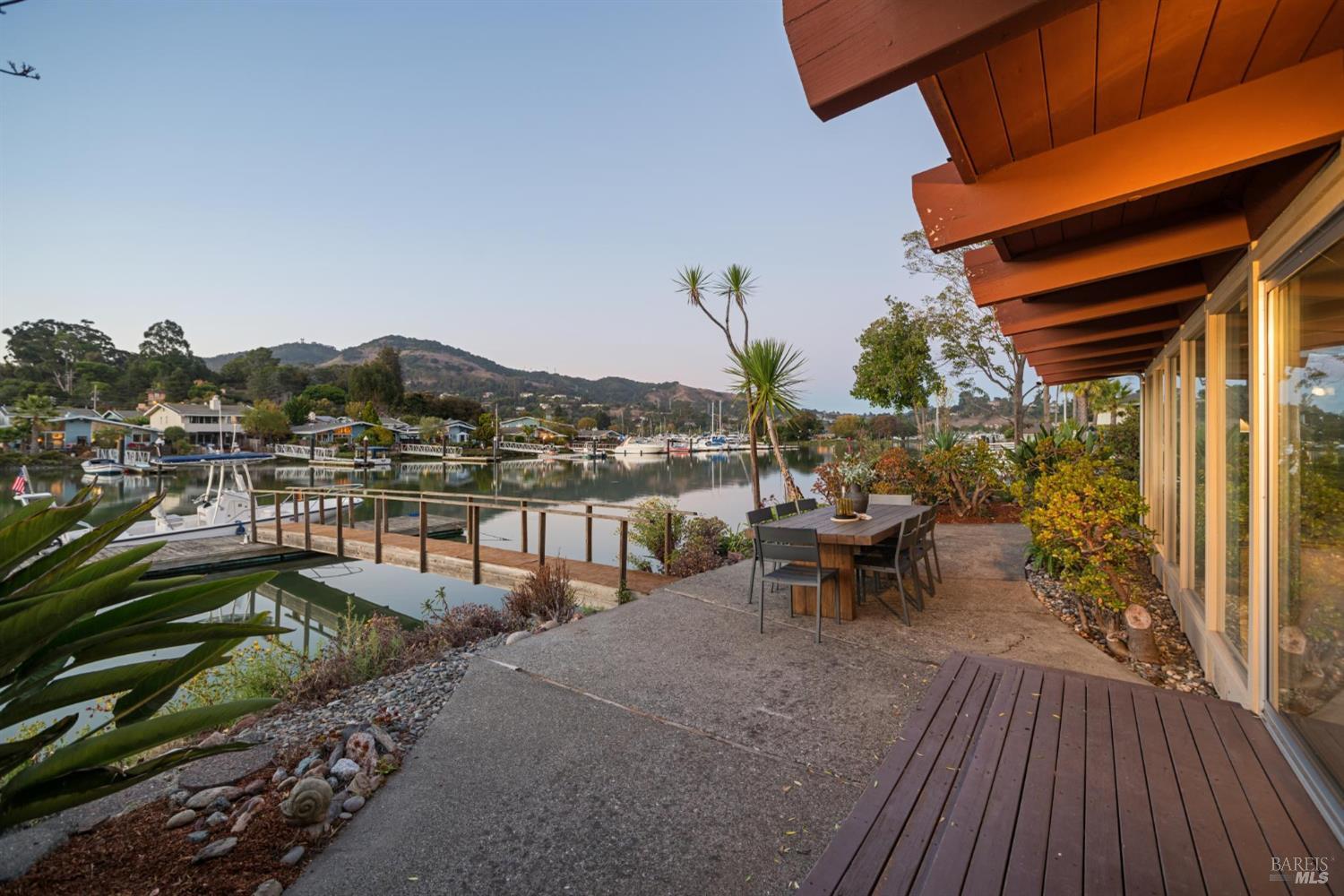 12 Amalfi Place San Rafael CA 94901
