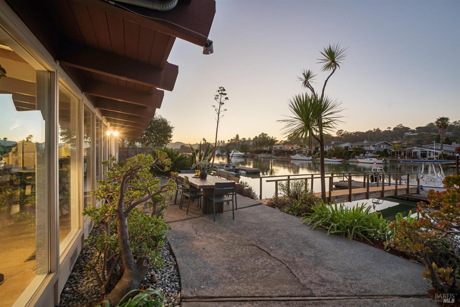 12 Amalfi Place San Rafael CA 94901