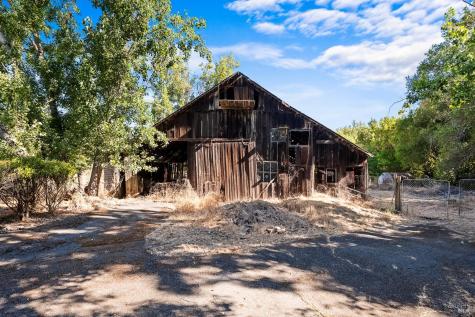 4823 Bennett Valley Road Santa Rosa CA 95404
