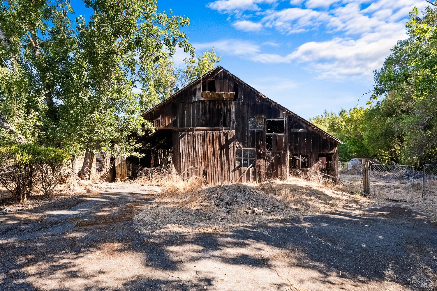 4823 Bennett Valley Road Santa Rosa CA 95404