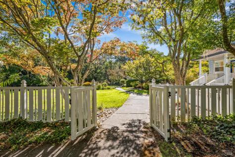 4823 Bennett Valley Road Santa Rosa CA 95404