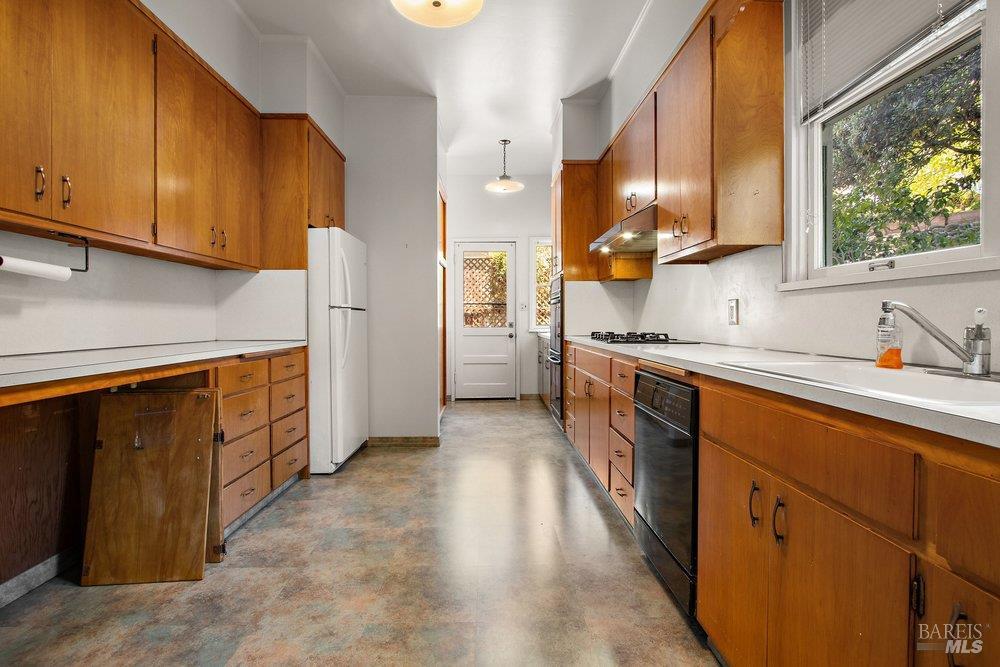 356 Alexander Street Crockett CA 94525