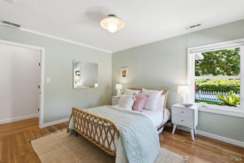 19 Sais Avenue San Anselmo CA 94960