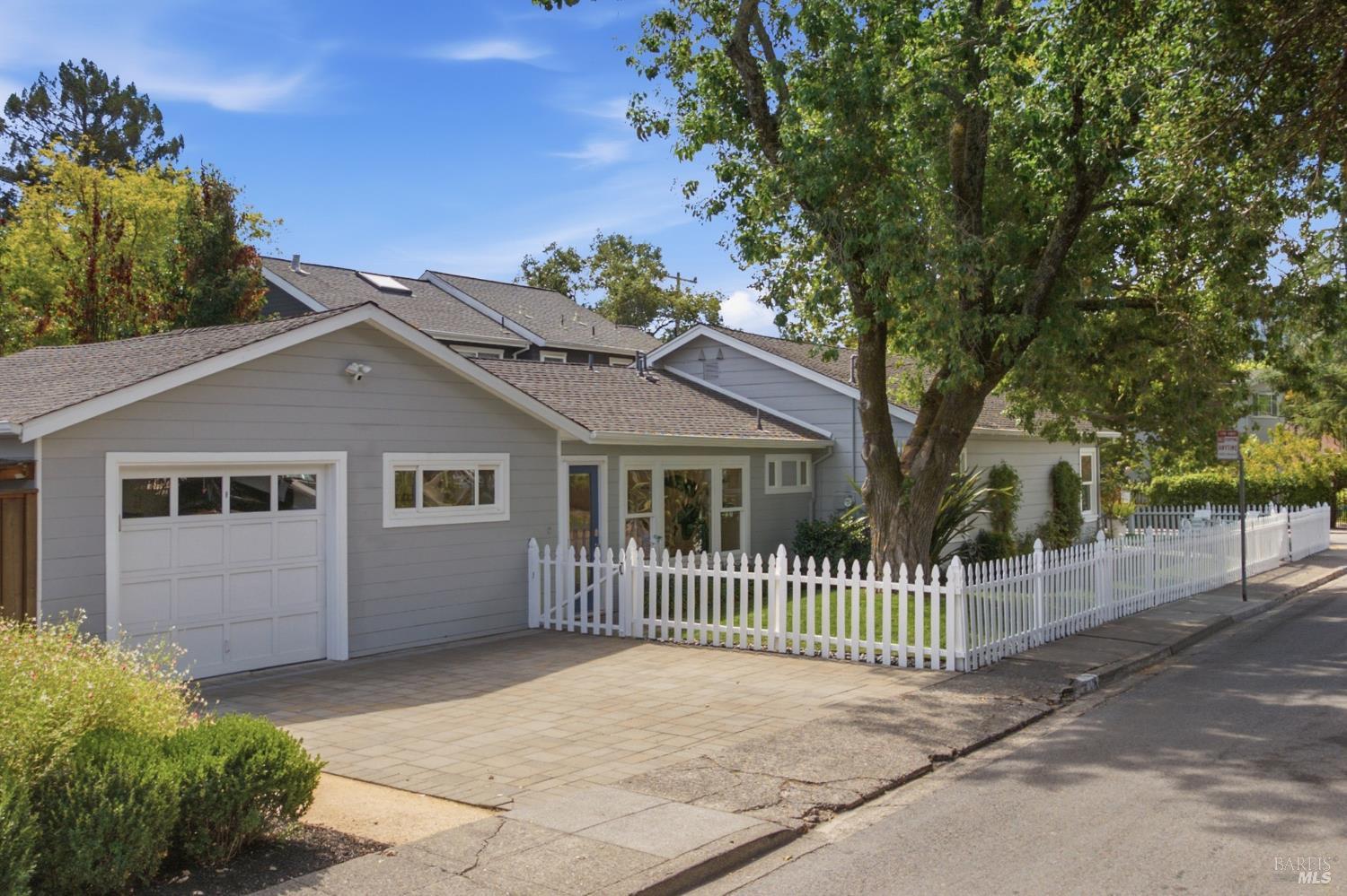 19 Sais Avenue San Anselmo CA 94960