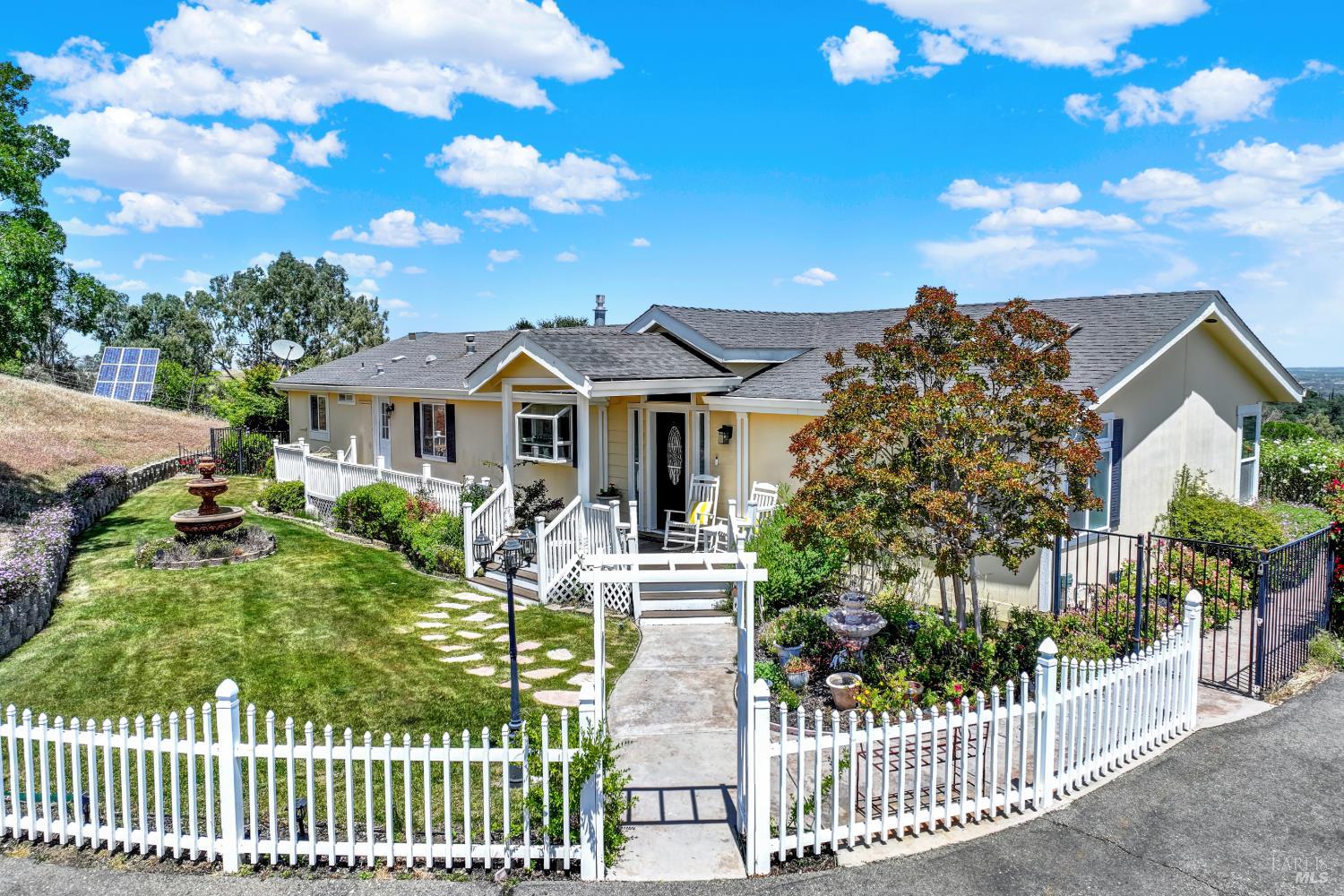 4049 N Kappel View Lane Vacaville CA 95688