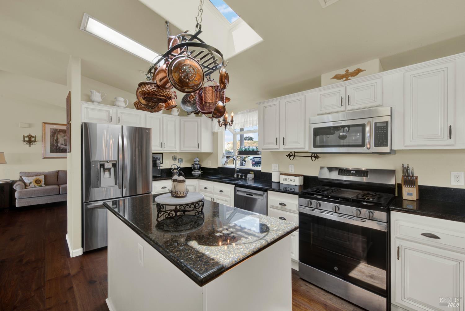 4049 N Kappel View Lane Vacaville CA 95688