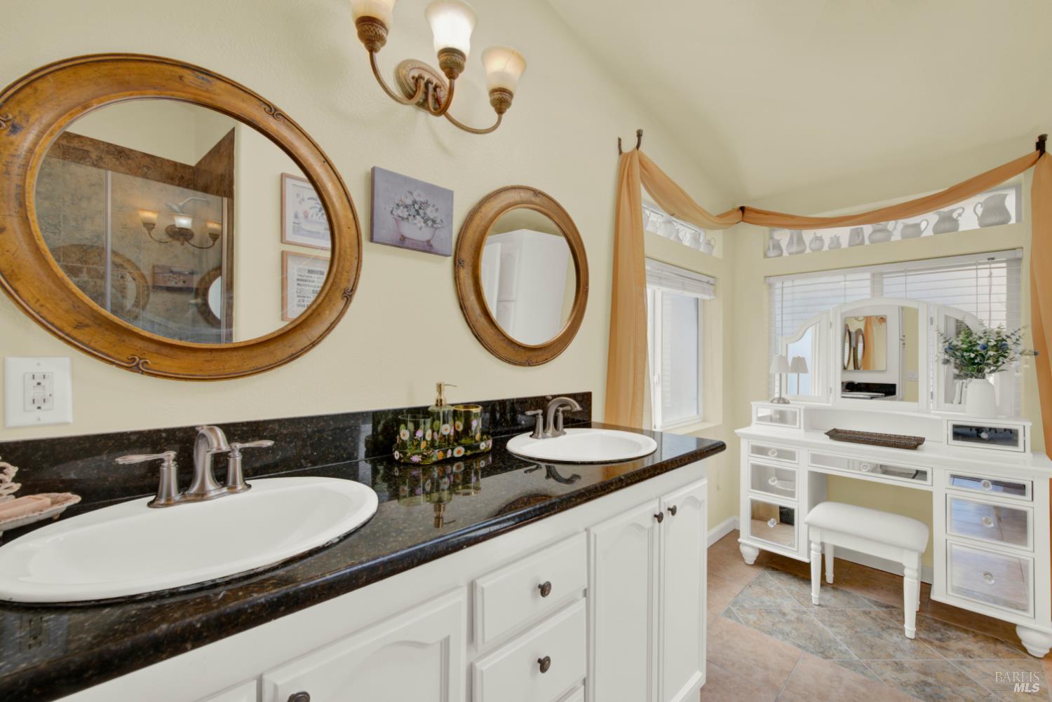 4049 N Kappel View Lane Vacaville CA 95688