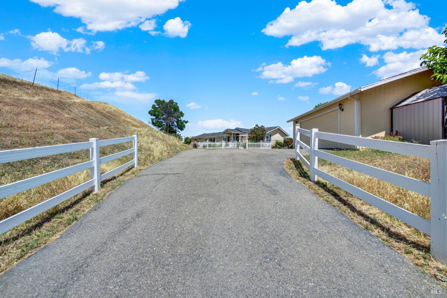 4049 N Kappel View Lane Vacaville CA 95688