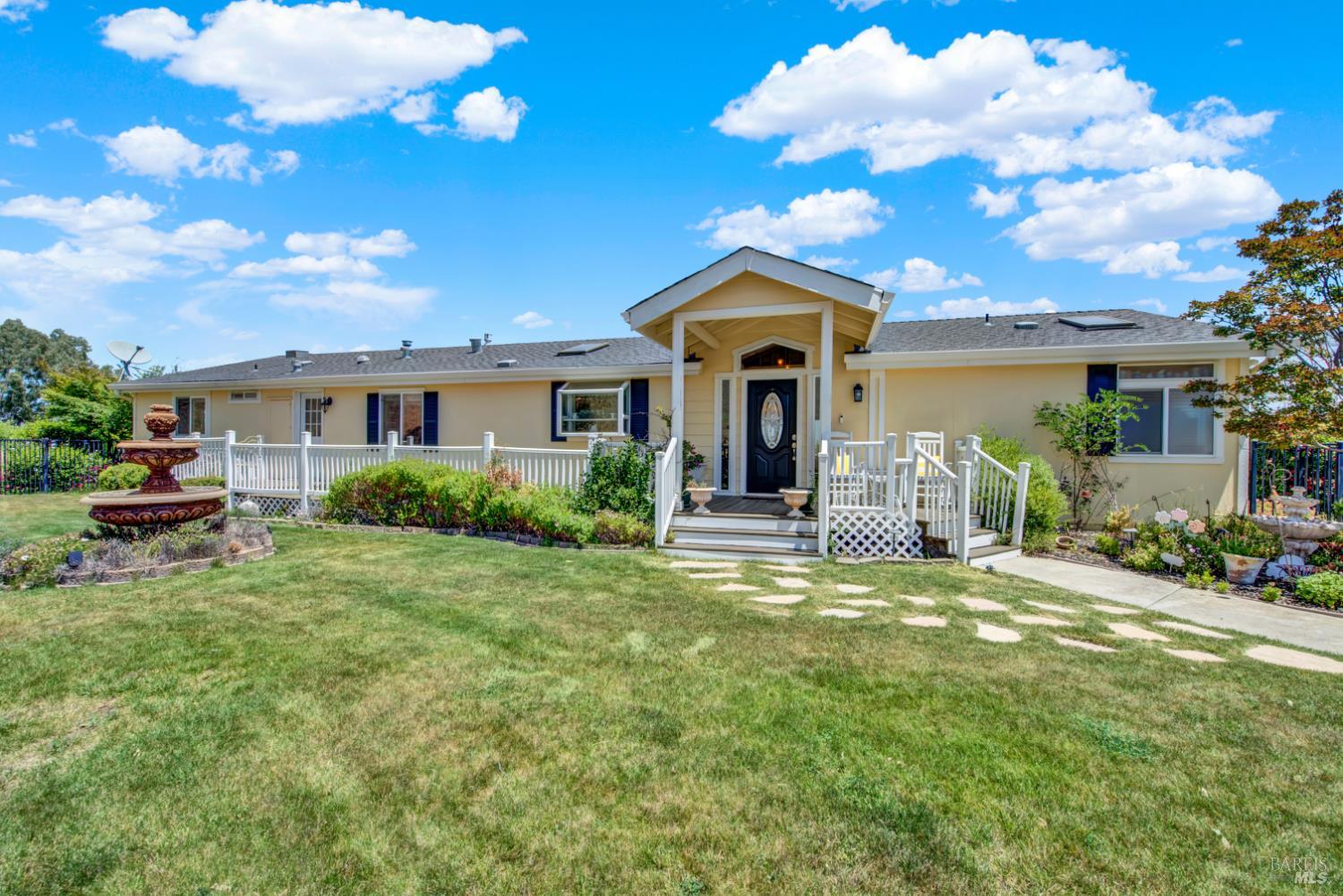 4049 N Kappel View Lane Vacaville CA 95688