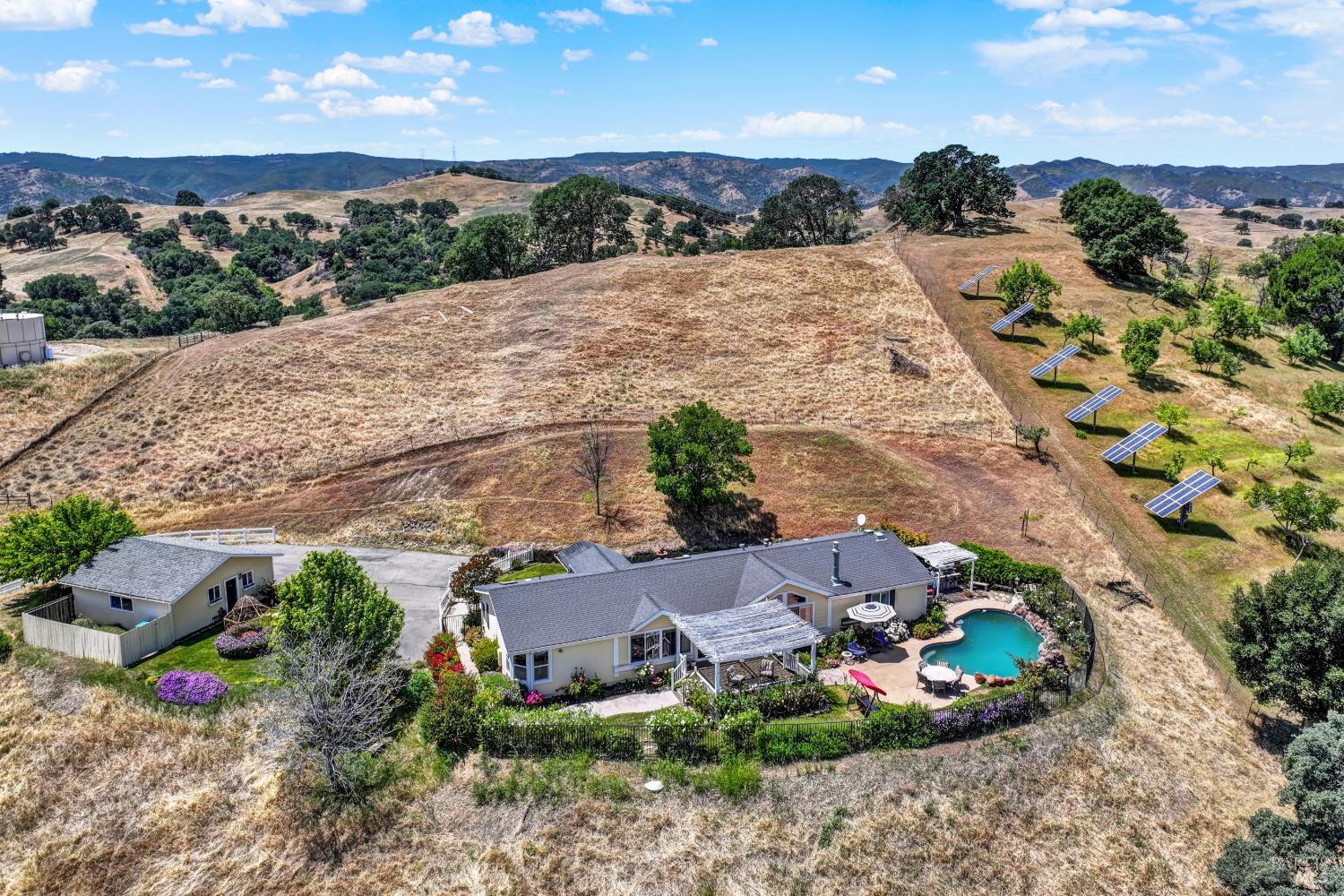 4049 N Kappel View Lane Vacaville CA 95688