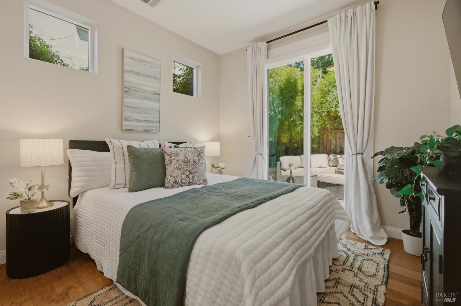 86 Black Walnut Lane Napa CA 94559