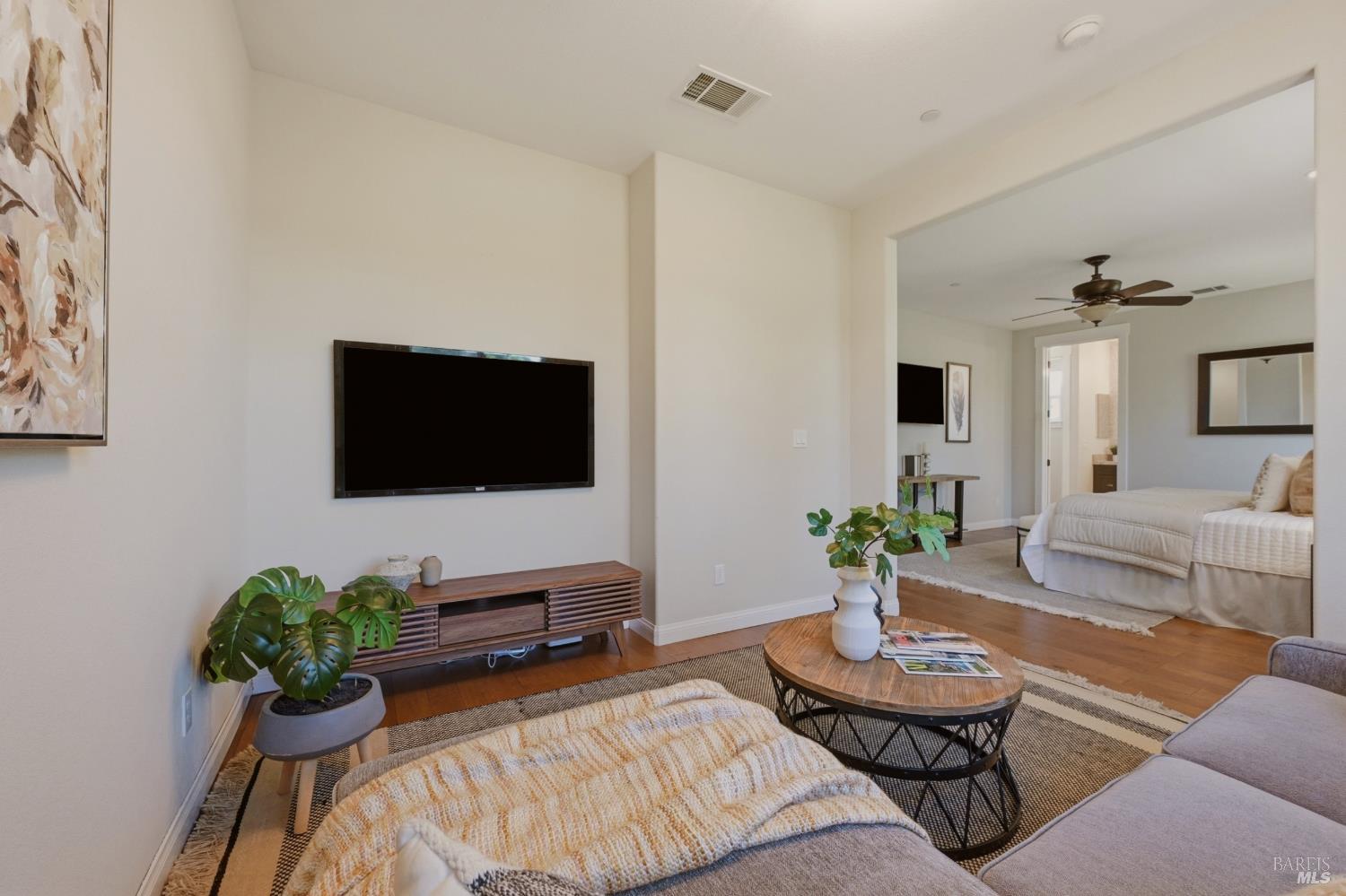 86 Black Walnut Lane Napa CA 94559