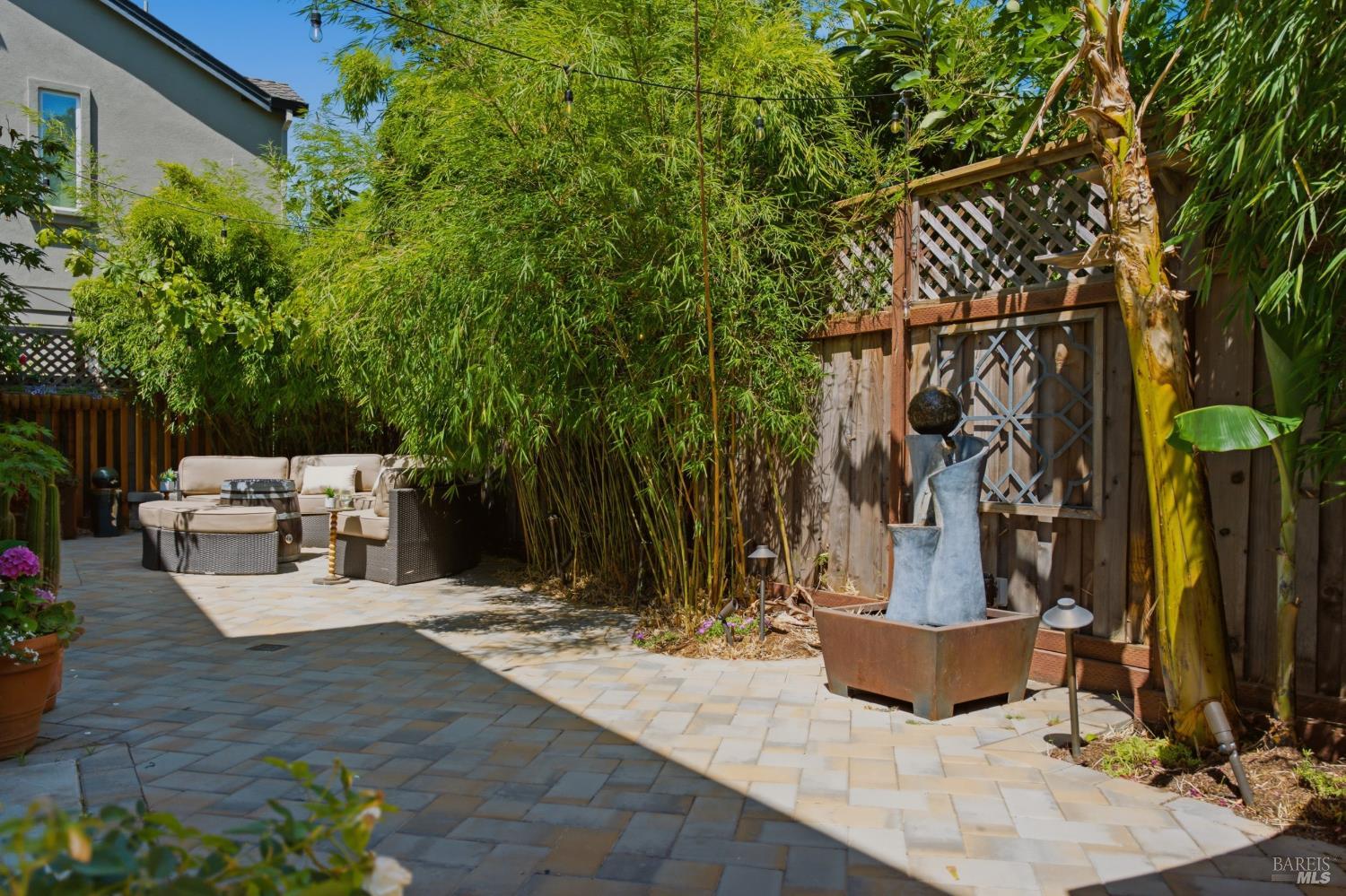 86 Black Walnut Lane Napa CA 94559